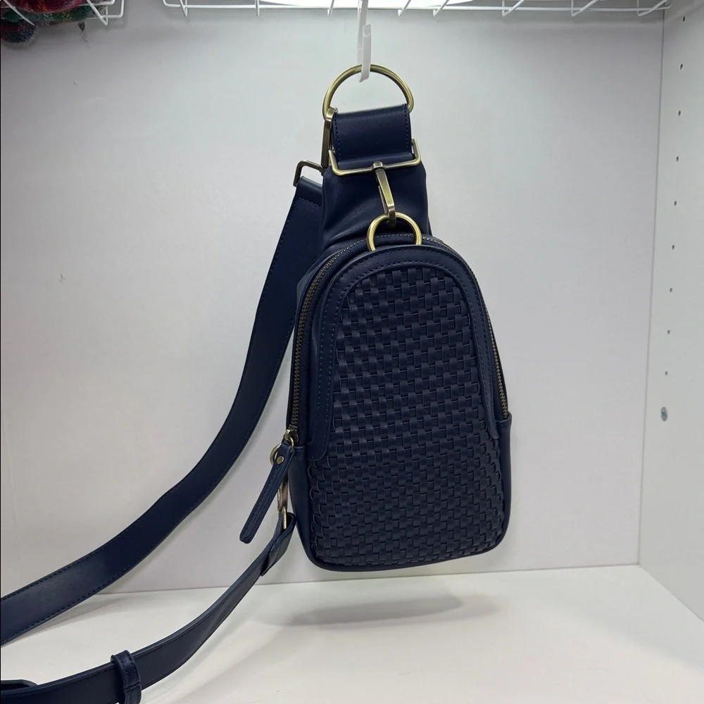 Urban Originals x Anthropologie sleek navy